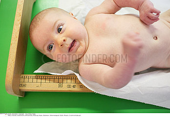 MEASURING HEIGHT  INFANT