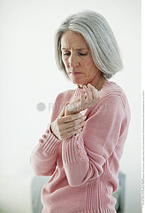 PAINFUL WRIST IN AN ELDERLY P.