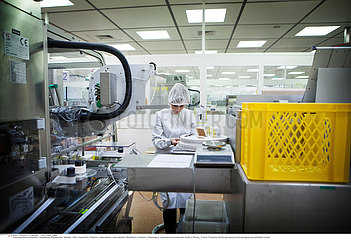 Reportage_154 Pharmazeutische Produktion / pharmaceutical production