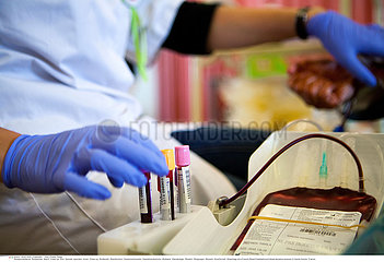 Reportage_202 Blutspende  Blutspendedienst / BLOOD DONATION