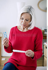 ELDERLY PERSON WITH MEDICATION