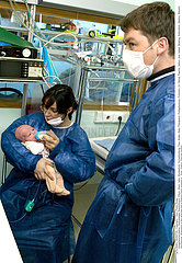 Reportage_201 Neugeborenenstation / NEONATOLOGY