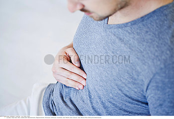 MAN WITH ABDOMINAL PAIN