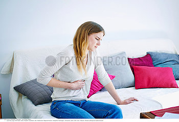WOMAN WITH ABDOMINAL PAIN
