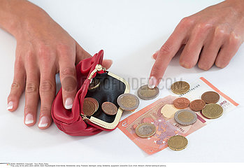 WOMAN WITH MONEY