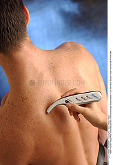 Electronic acupuncture