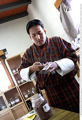 Bhutan traditional medicine