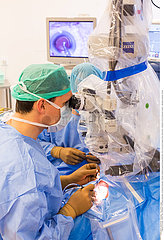 Reportage_222 Katarakt-Chirurgie / Ophtalmology