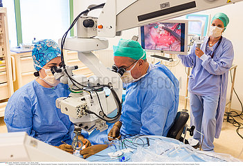 Retinal prosthesis