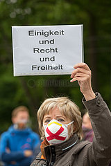 Deutschland  Bremen - Demonstration gegen Corona-Restriktionen