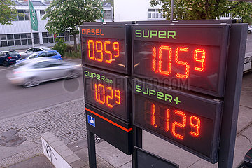 Berlin  Deutschland  Preise fuer Diesel und Benzin sind wegen der Coronakrise stark gefallen