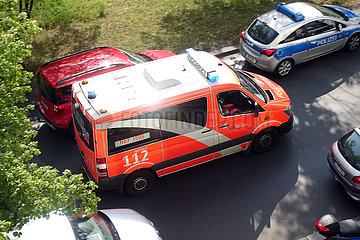 Berlin  Deutschland  Notarzt der Berliner Feuerwehr im Einsatz