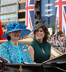 Ascot  Grossbritannien  HRH Princess Eugenie (rechts) und die Viscountess Brookeborough