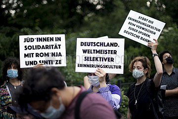 Protest - Memorial Sinti and Roma