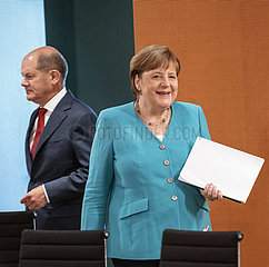 Scholz + Merkel