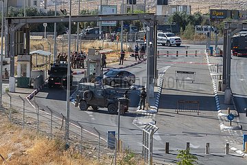 MIDEAST-BETHLEHEM-checkpoint-PALESTINIAN MAN-KILLING