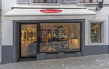Leica store