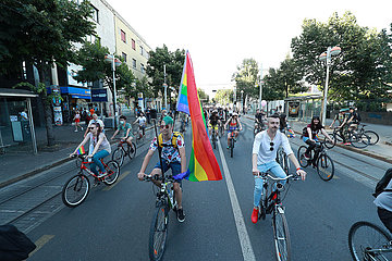 KROATIEN-ZAGREB-PRIDE RIDE-LGBTQ