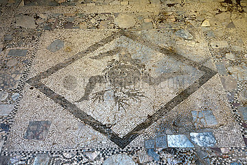 Tindari  Italien - Archaeologie  Mosaik der Trinacria