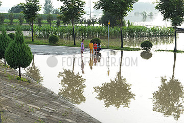CHINA-ANHUI-MENGWA FLOOD STORAGE AREA-ZHENGTAIZI EMBANKMENT (CN)