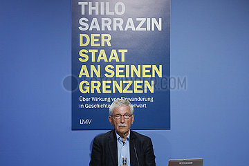 Pressekonferenz: Buchvorstellung des neuen Buchs von Thilo Sarrazin mit dem Titel Der Staat an seinen Grenzen
