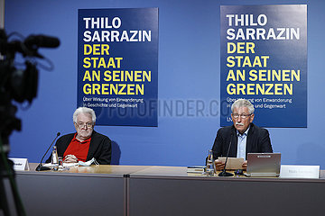 Pressekonferenz: Buchvorstellung des neuen Buchs von Thilo Sarrazin mit dem Titel Der Staat an seinen Grenzen