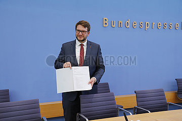 Bundespressekonferenzzum Thema: Jahresbericht 2019 des Petitionsausschusses