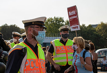 Demo gegen die Maskenpflicht und die Corona Maßnahmen