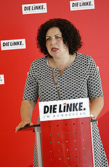 Pressekonferenz: Die Linke Bundestagsfraktion   Reichstagsgebaeude