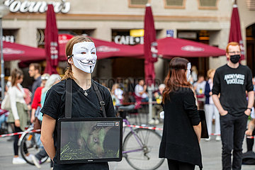 Anonymous for the voiceless in München