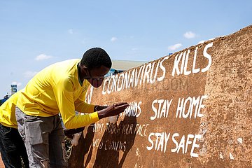 UGANDA-KAMPALA-COVID-19-Awareness-Kampagne