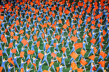 Pjoengjang  Nordkorea  Choreografie und Darbietung mit Taenzern und Akrobaten beim Arirang-Festival und Massenspiele