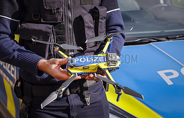 Drohnen bei der Polizei NRW  Neuss  Nordrhein-Westfalen  Deutschland