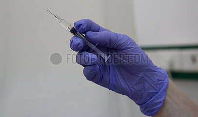 ISRAEL-BAT YAM-flu vaccine ISRAEL-BAT YAM-Grippe-Impfstoff