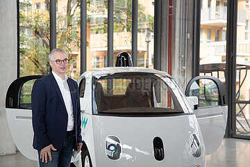 Neuzugang im Verkehrszentrum des Deutschen Museums: Waymo Firefly  eines der ersten autonomen Fahrzeuge