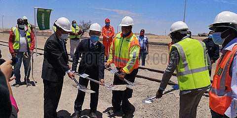 NAMIBIA-ARANDIS-BAHNSTRECKE-Walvisbucht-Sanierung und Modernisierung-WEGWEISEND