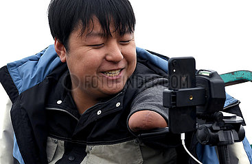 (FOCUS)CHINA-HENAN-XINXIANG-LIVESTREAMER WITH DISABILITIES (CN)
