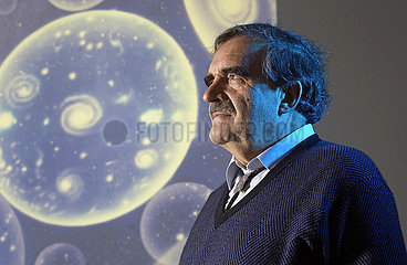 Prof. Gerhard Boerner  Astrophysiker  2001