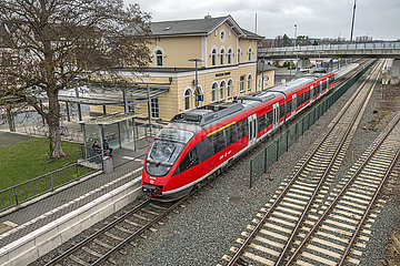 Abfahrt RE57 nach Dortmund  Bahnhof Wickede (Ruhr)  31. Dezember 2020