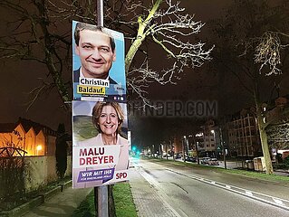 Wahlplakate zur Landtagswahl in Rheinland-Pfalz 2021