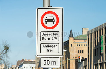 Berlin  Deutschland - Verkehrsschild Dieselfahrverbot