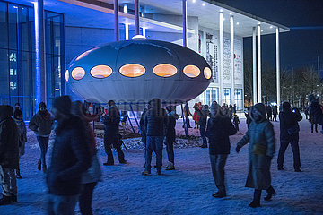 Lichtaktion im Kunstareal  Futuro Haus  Muenchen  Februar 2021