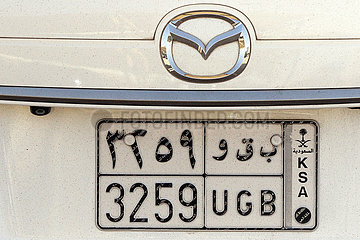 Riad  Saudi-Arabien  Nummernschild an einem PKW