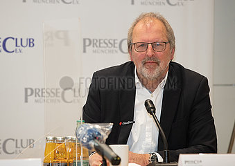 Pressekonferenz: Lehrervertreter Heinz-Peter Meidinger & Simone Fleischmann