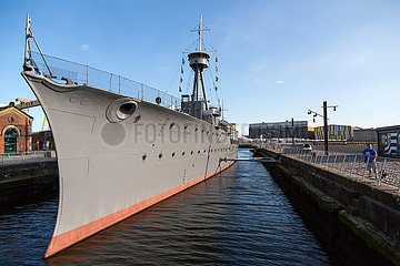 Grossbritannien  Nordirland  Belfast - HMS Caroline  Kreuzer und U-Boot-Jaeger der britischen Marine aus dem !. Weltkrieg im Titanic Quarter