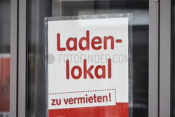 Lockdown  Ladenlokal zu vermieten  Krefeld  Nordrhein-Westfalen  Deutschland