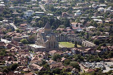 Mzcheta  Georgien  Blick auf die Swetizchoweli-Kathedrale