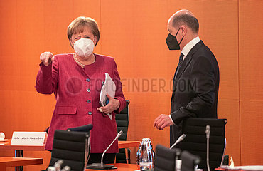 Merkel + Scholz