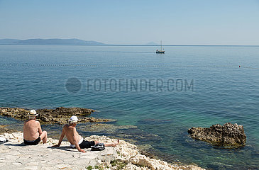 Kroatien  Rabac - Strand in Rabac an der Adria