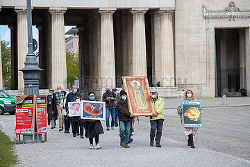 Abtreibungsgegner halten Gebetsvigil durch München